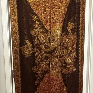 100% Pashmina scarf/ tapestry with  Peacock & Fringe Design